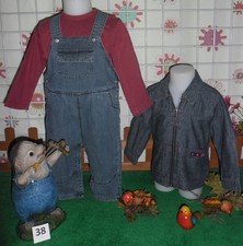 lot 9 vêtements enfant 12 mois garçon,salopette,sweat,jean,gilet,pantalon,pull .