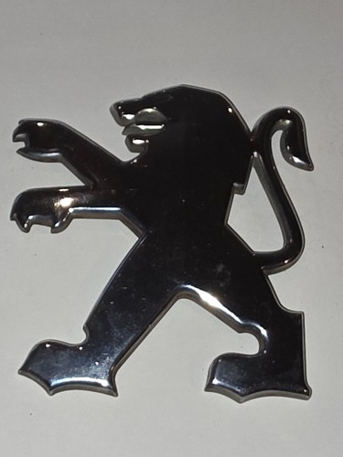 Logo insigne lion peugeot - lion, psa