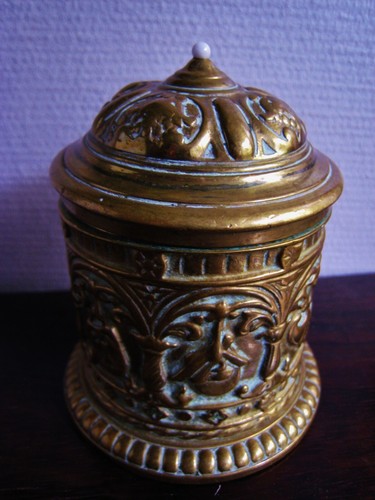 Boîte reliquaire anc bronze - boÎte-reliquaire,