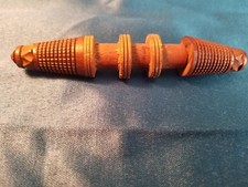 ANTIQUE Beautifully carved