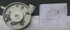 Pressostat air 20 PA vertical pour Chaffoteaux : 61307664-01