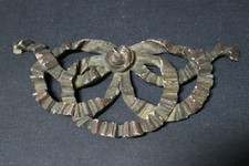 Ancien element en bois