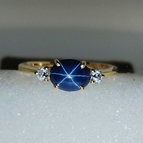 Belle bague saphir étoile