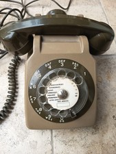 Téléphone Fixe Vintage Vert Kaki Socotel S63 à Cadran - Prise Gigogne Fendue