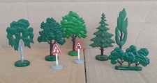 Lego 4 Arbres 1 Sapin 1