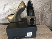 NWB Giuseppe Zanotti heelless gold color shoes size 39