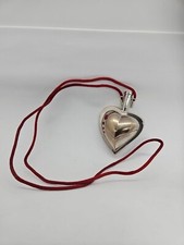 Collier Coeur YSL Métal Argenté. An80 Vintage. Ou Accessoire Rouge A Lèvres. 
