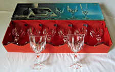 8 GROS VERRES A EAU OU A VIN