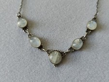 Collier 5 cabochons de pierre de lune serti argent 920 / 48 cm