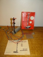 Train MÄRKLIN - HO  Un signal