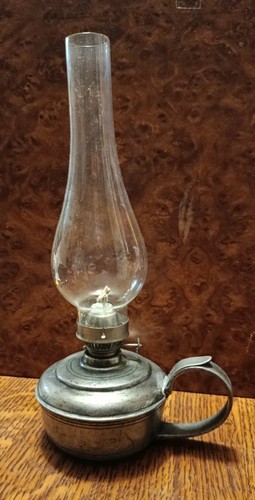 Lampe pétrole metal - à,
