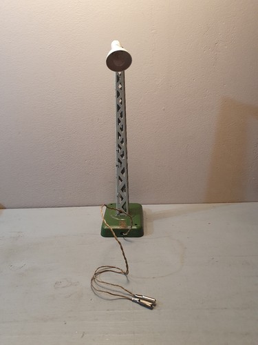 Lampadaire tôle marklin - lampadaire,