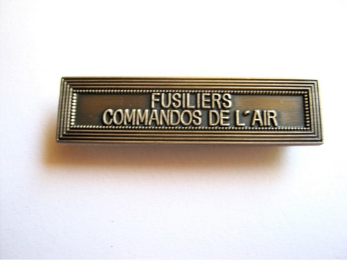 Agrafe fer pour médailles - fer,