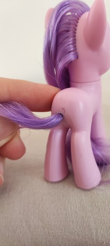Petit poney rare avec - poney,