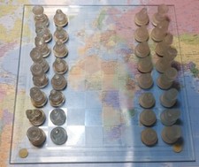 Jeu d'échec et échiquier en verre /Complet dans son emballage d'origine 25x25cm