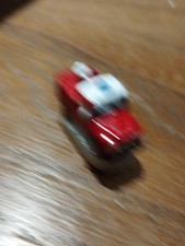 Fève Série Les Pompiers CAMION     M1