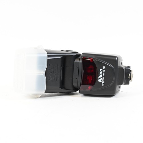 Nikon 700 speedlight shoe - sb-700,