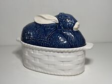 Terrine en céramique barbotine lapin lièvre zoomorphe, décoration vintage
