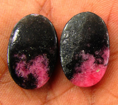 rhodonite rose