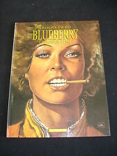 BLUEBERRY Chihuahua Pearl BD PUBLICITAIRE