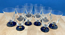 Anciens verres a pied eau vin