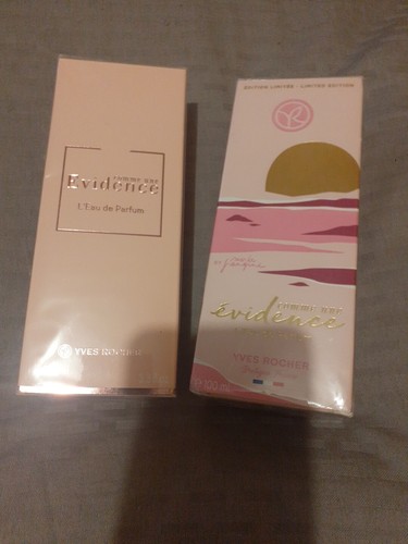 Eau parfums comme une - de,
