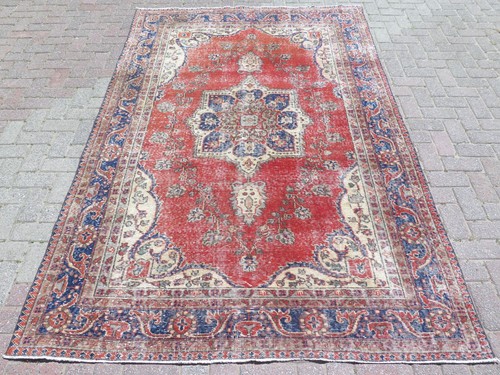 Tapis turc fait - main,,