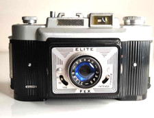 ancien appareil photo argentique de collection Élite Flex étuis en cuir