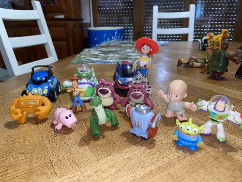 Lot figurine disney pixar - figurine, /