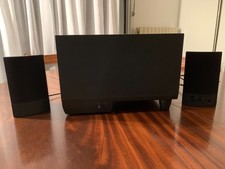 Hauts parleurs pour PC , noirs, excellent état  2 enceintes et caisson de basses