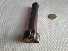 Ancien fer à marquer en fonte