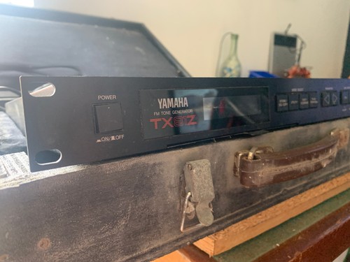Yamaha tx81z synthétiseur - tx81z, /