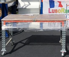 Table de travail en rack à