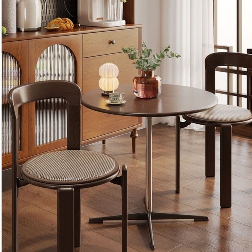 bureau rotin