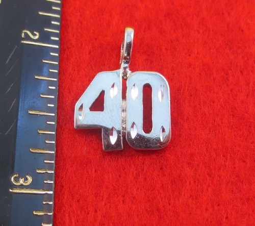 Pendentif charm blanc - charm,