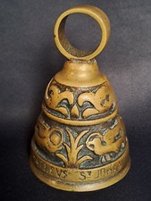 Belle cloche ancienne