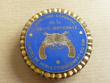 SURETÉ NATIONALE INSIGNE OBSOLETE BREVET DE TIR MATRICULÉ POLICE casque képi