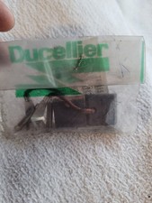 CHARBONS dynamo DUCELLIER UX 58 ESTAFETTE DAUPHINE FLORIDE  PEUGEOT 204 304 404