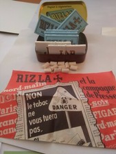 Ancienne boite + Papier à