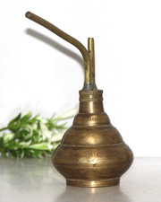 Ancien Pot À Hookah En Laiton