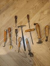 outil ancien cordonnier