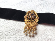 Collier ras cou ancien - cou,