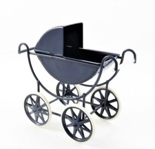 Maison de Poupées Marine &