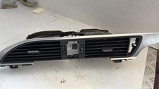 Aerateur tableau de bord AUDI A7 1 SPORTBACK PHASE 1 4G1820951