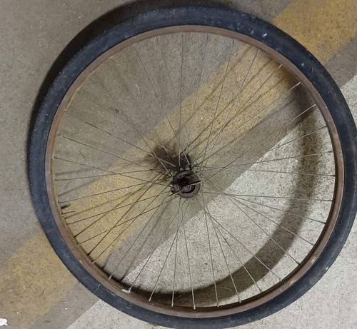 Roue arriere 650 - *,