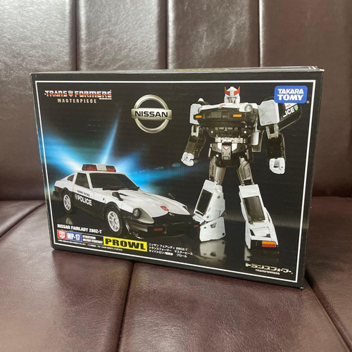Figurine transformers - figurine,