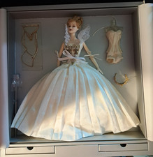 Fashion Royalty 2008 Queen V