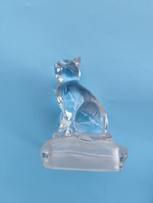 Sculpture chat ancien en