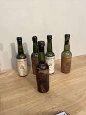 Très Anciennes Petites  Bouteilles De Porto Royal Oporto Vin De Porto