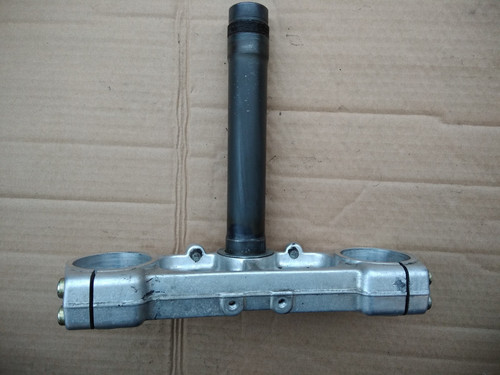 Fourche inferieur ducati - te,